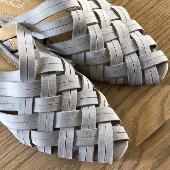 Splendid mules - Picture 3 of 4